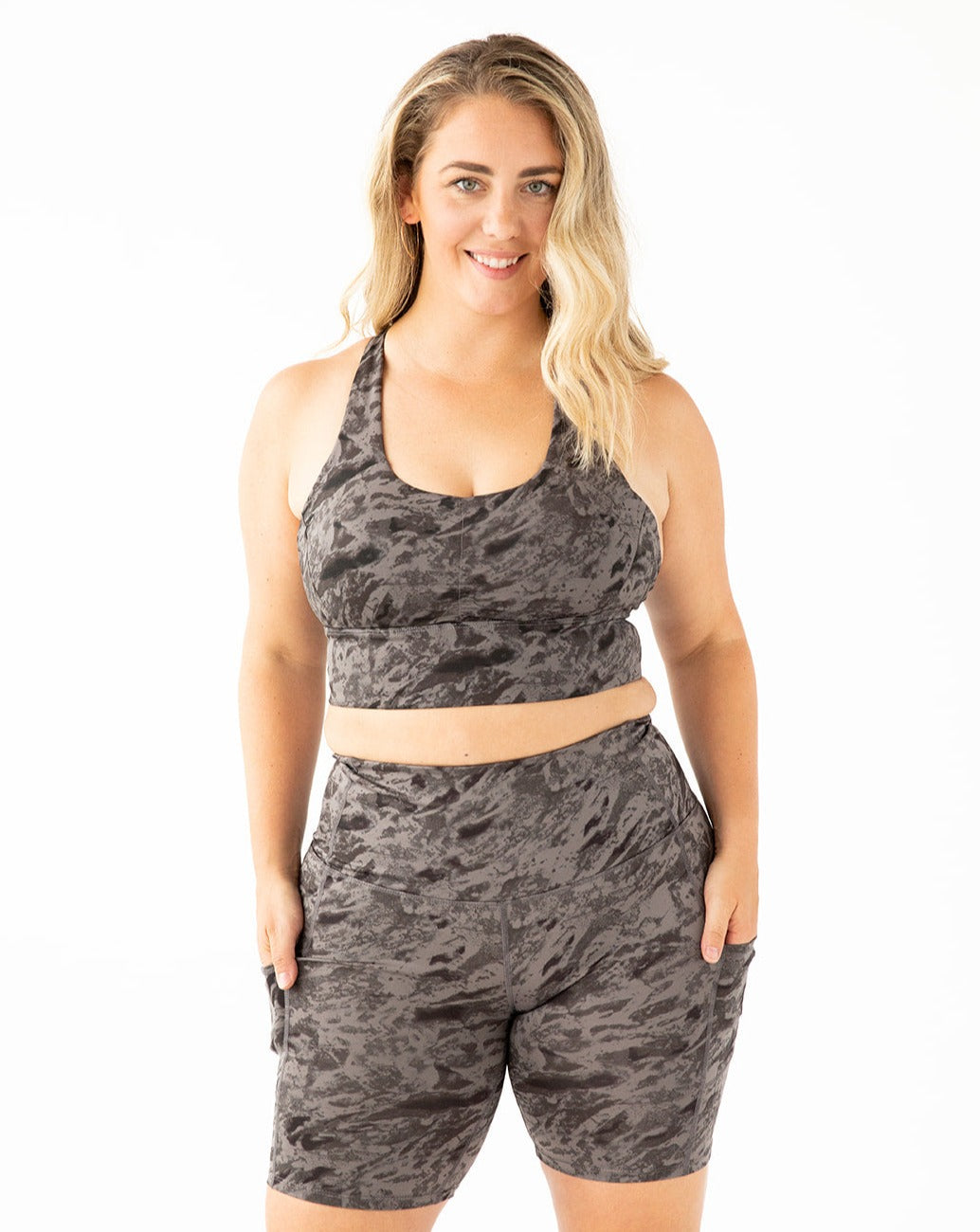 Hi Five High-Waisted Biker Short – Rock Steady